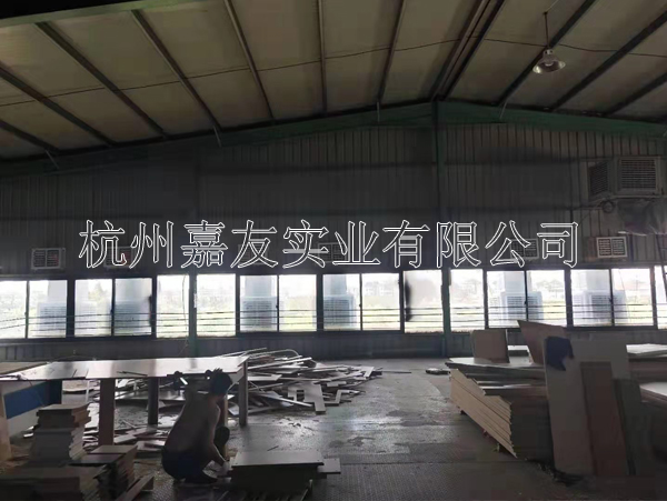 廠房安裝什么樣的降溫設備比較合適